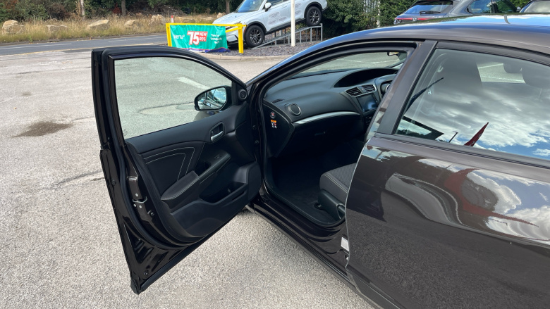 Honda Civic 1.8 i-VTEC SE Plus 5dr [Nav] Petrol Hatchback